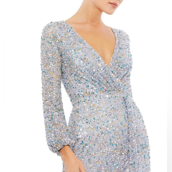 Mac Duggal 5213 Silver Gown. - Picture 2 of 5